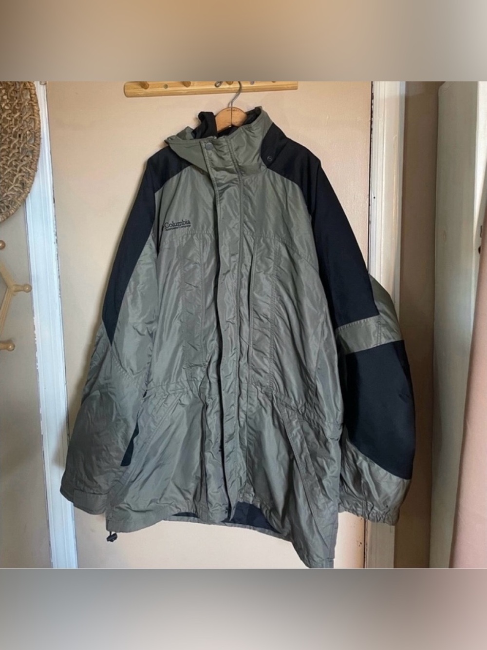 Columbia sportswear army green/black ski winter jacket size extra large tall